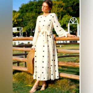 SHEIN polka dot flounce sleeve ruffled hem belted dress
12 (XL)